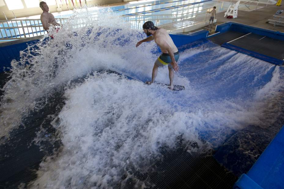 wave rider pool